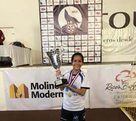 La joven jugadora Nicole de Jesús nos cuenta sobre su trayectoria en el fútbol nacional.